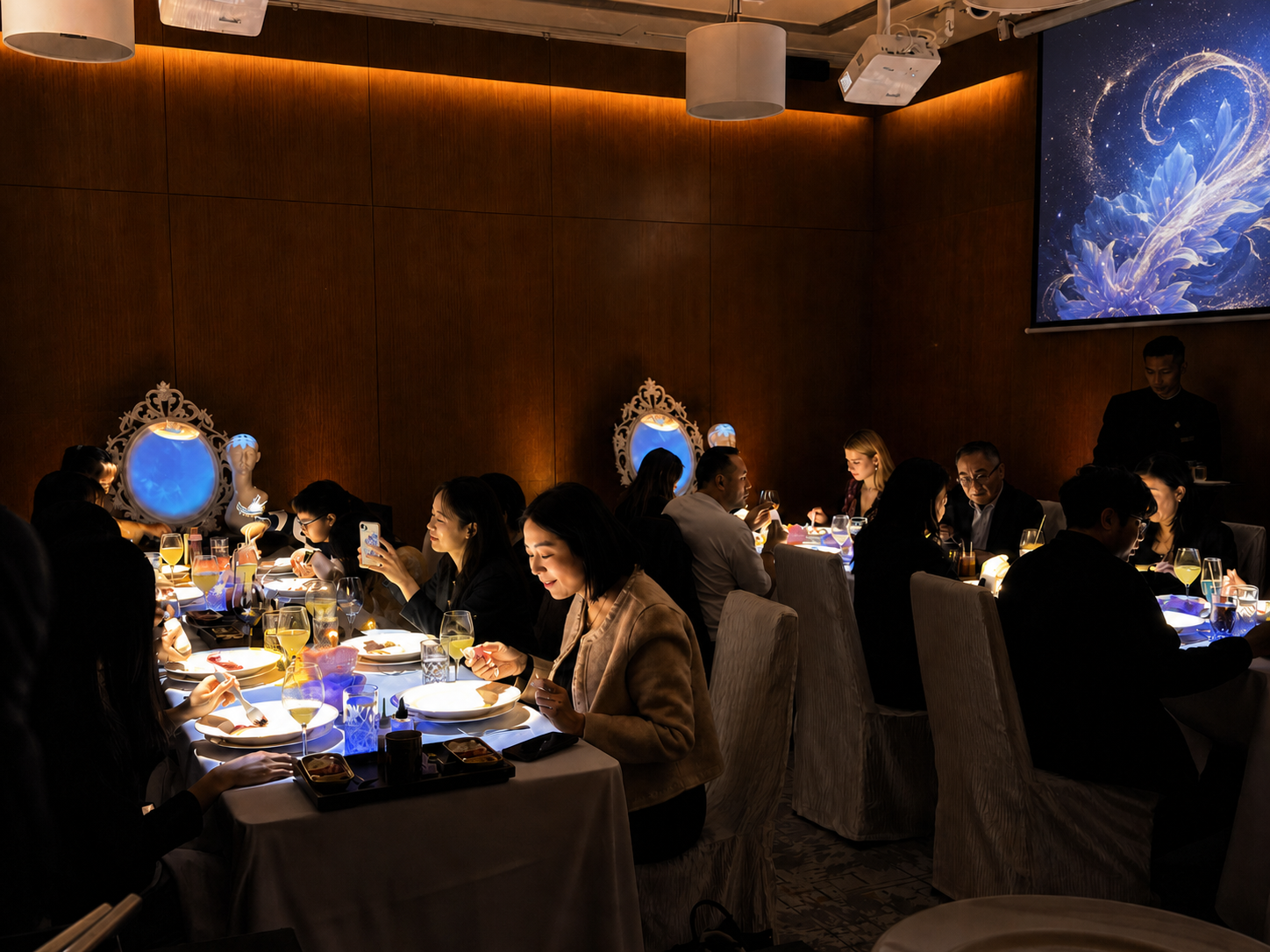 4 Elements Dinnershow — guests experiencing the show at Hyatt Regency Hong Kong, Tsim Sha Tsui